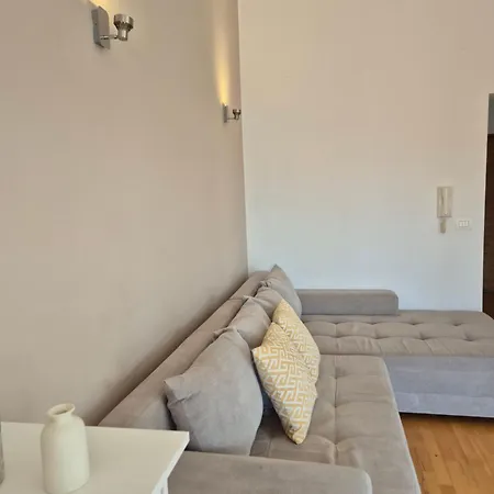 Central Zadar Apartment ザダル