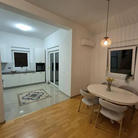 Lägenhet Central Zadar Apartment