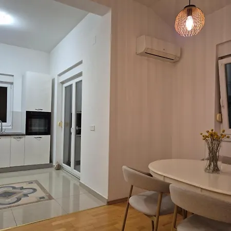 Lägenhet Central Zadar Apartment