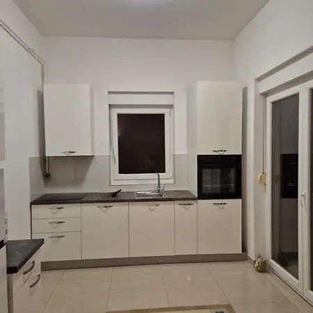 Lägenhet Central Zadar Apartment *